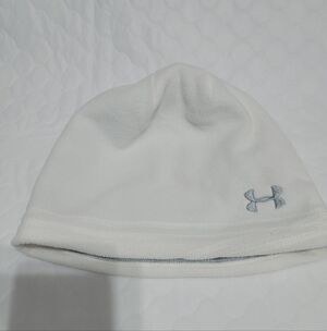 Under Armour Womens White Beanie